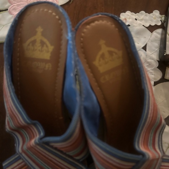 Crown Vintage Colorful Striped Wedge Sandals Size 9.5 - Picture 5 of 6